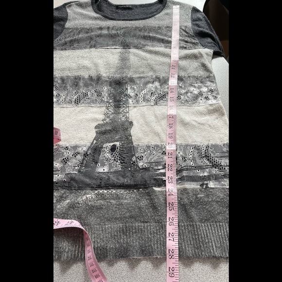 Parkhurst Eiffel Tower Distressed Sweater - Picture 10 of 11